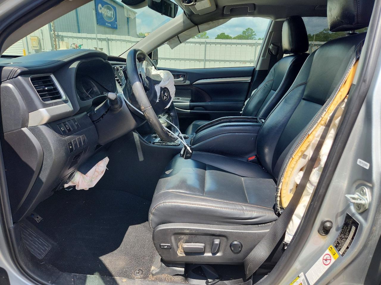2019 Toyota Highlander Se - Фото 7