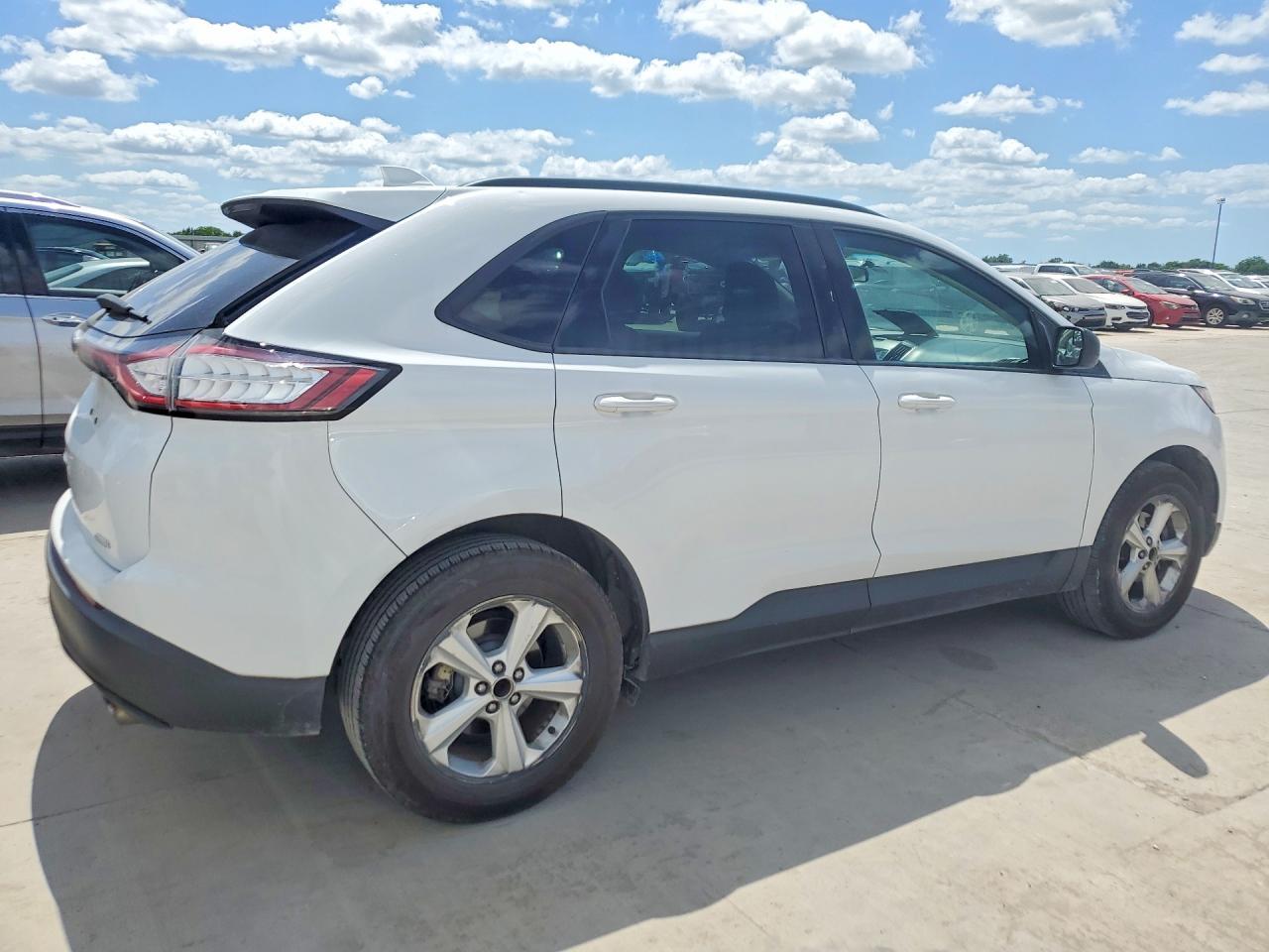 2018 Ford Edge Se - Фото 3
