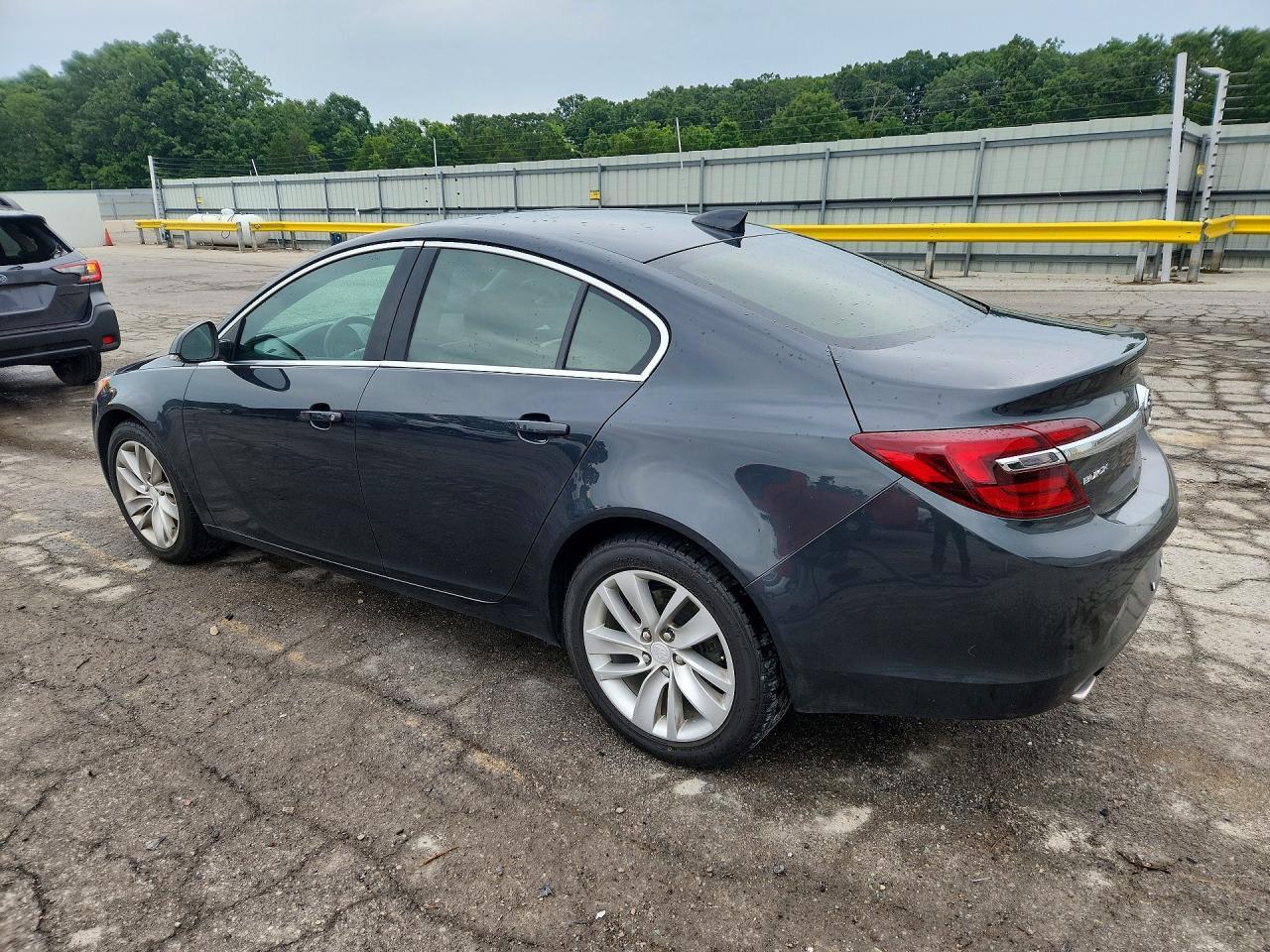 2015 Buick Regal - Фото 2
