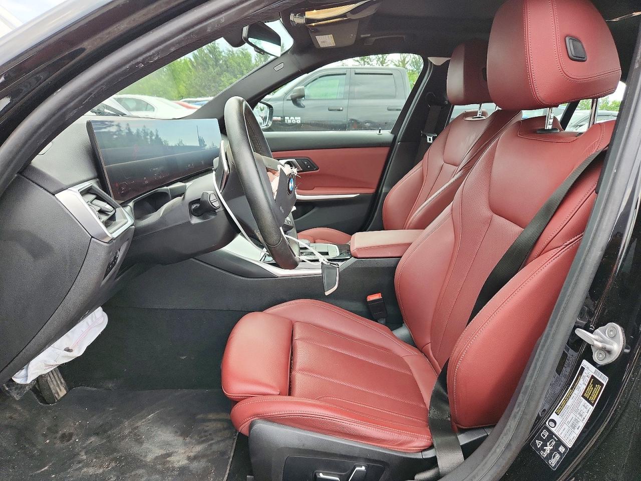 2024 BMW 330Xi - Image 7
