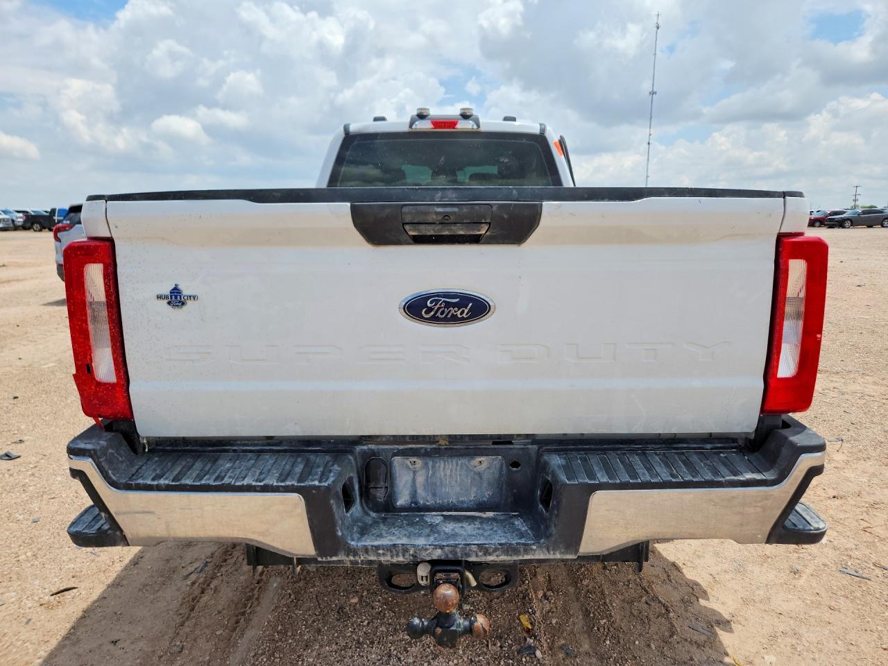 2023 Ford F250 Super Duty - Image 6