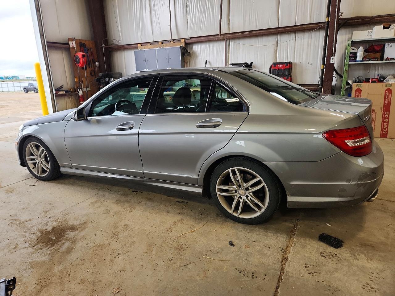 2014 Mercedes-Benz C 300 4Matic - Фото 2