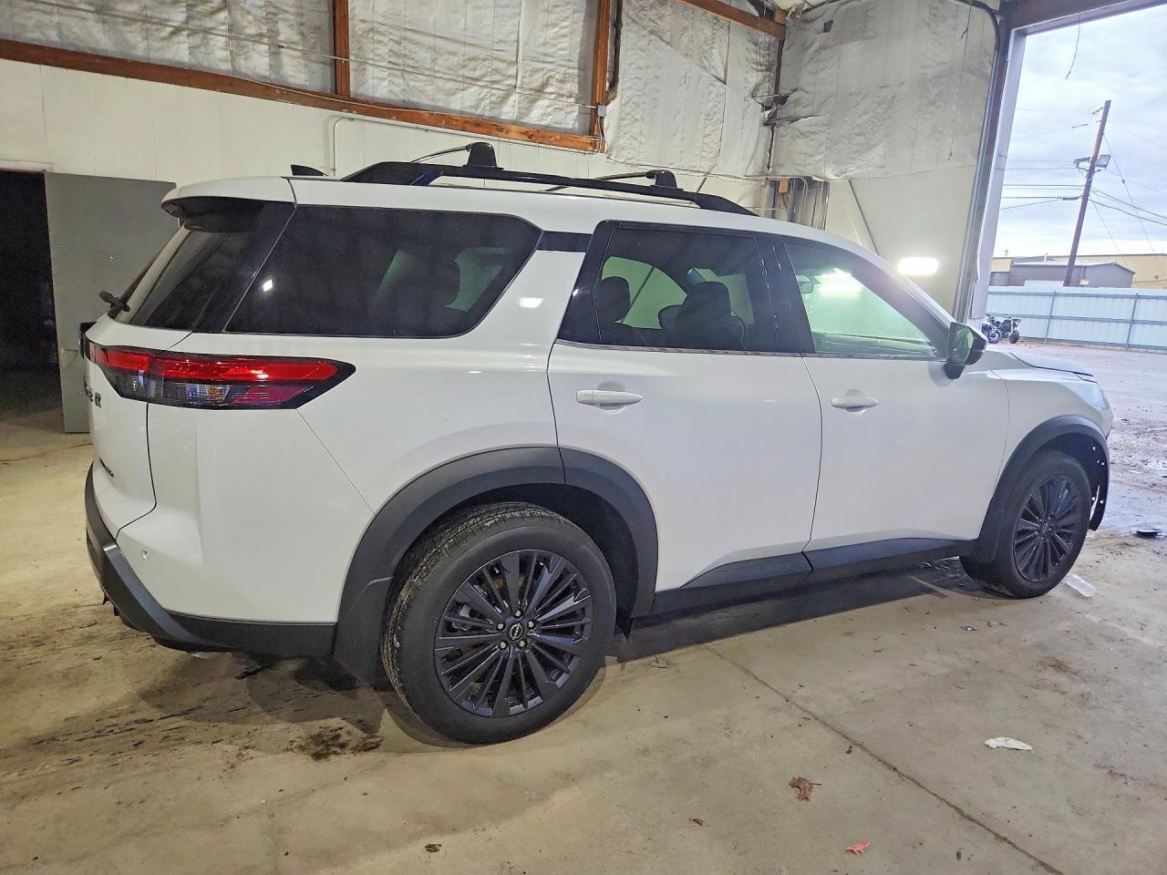 2026 Nissan Pathfinder Sl - Фото 3
