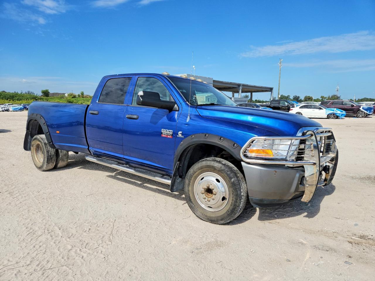 2011 Dodge Ram 3500 - Фото 4