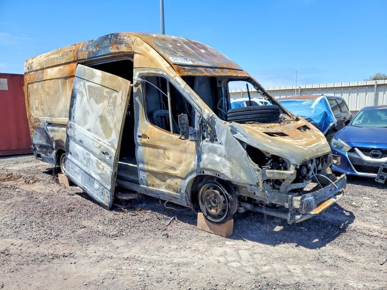 2020 Ford Transit T-250 Delivery Van - Image 4