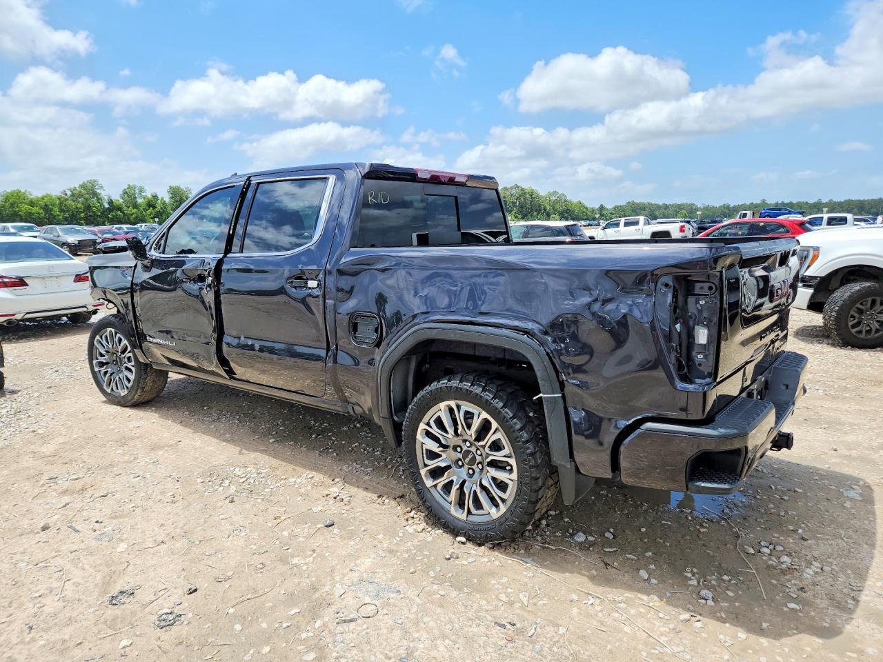 2023 GMC Sierra K1500 Denali Ultimate - Фото 2