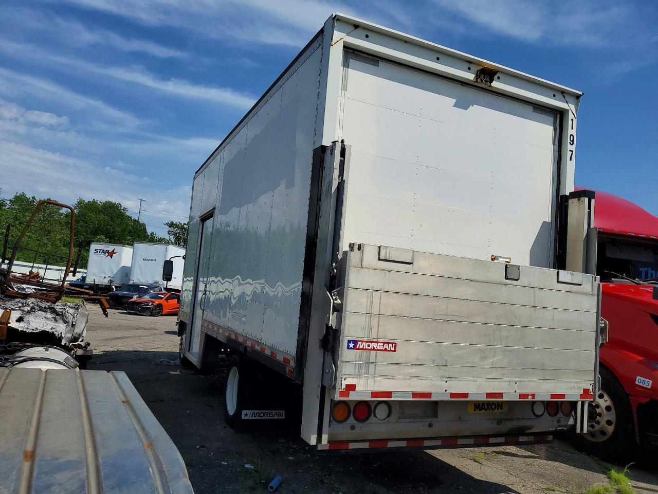 2019 Isuzu Npr Hd Box Truck Box Truck - Image 2