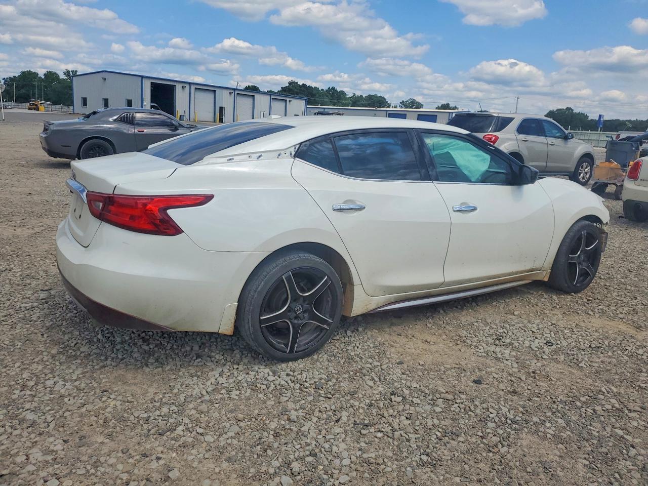 2017 Nissan Maxima 3.5 S - Фото 3