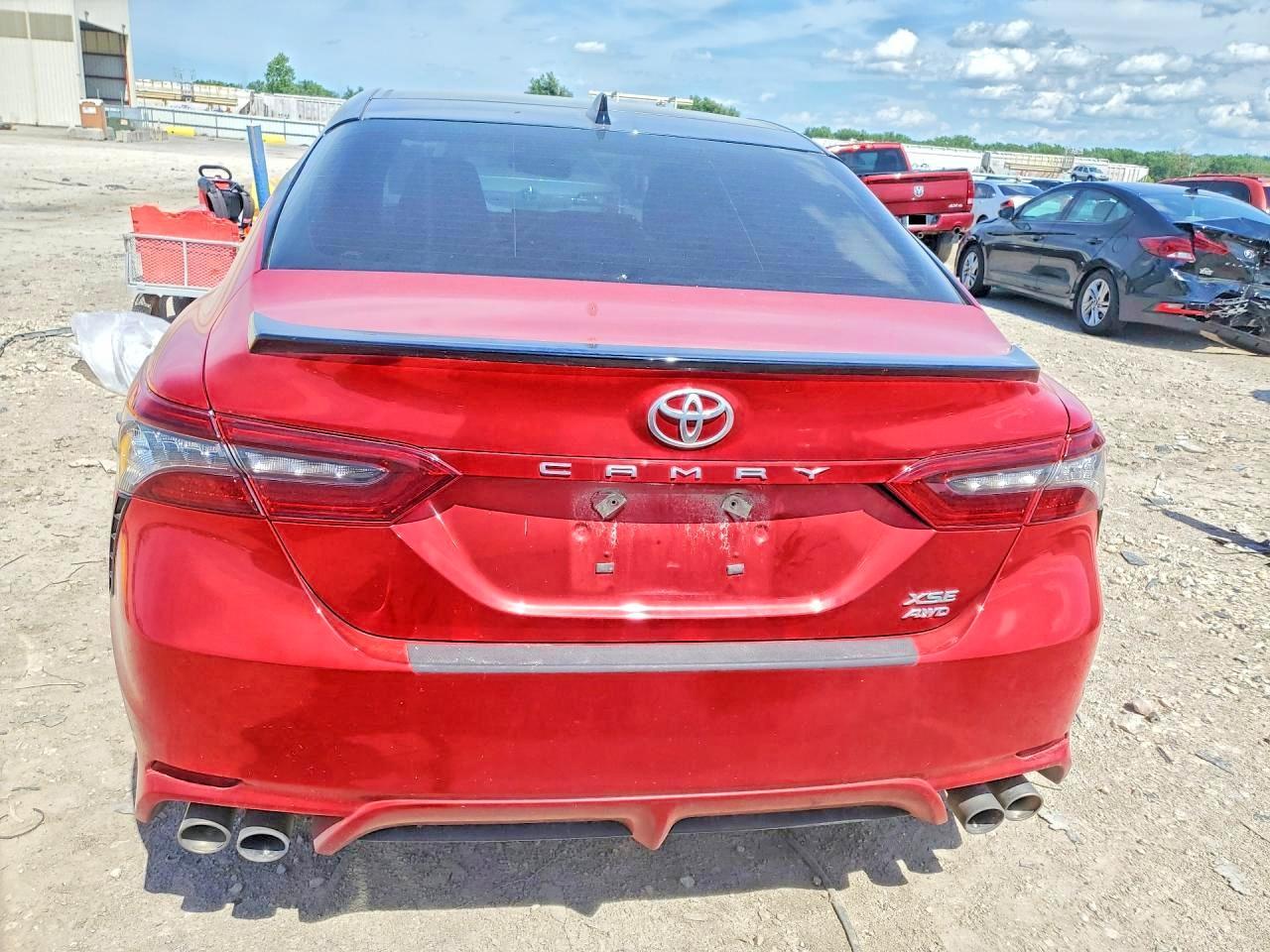 2022 Toyota Camry Xse - Image 6