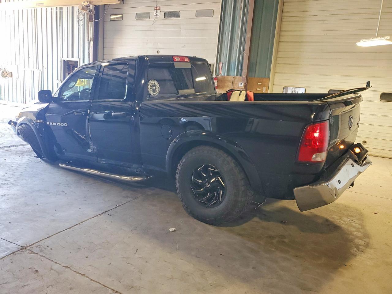 2012 Dodge Ram 1500 Slt - Фото 2