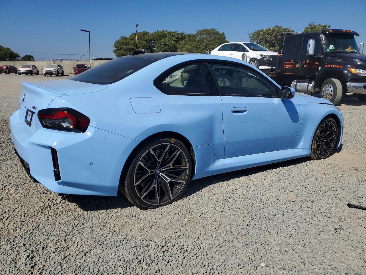 2025 BMW M2 - Фото 3
