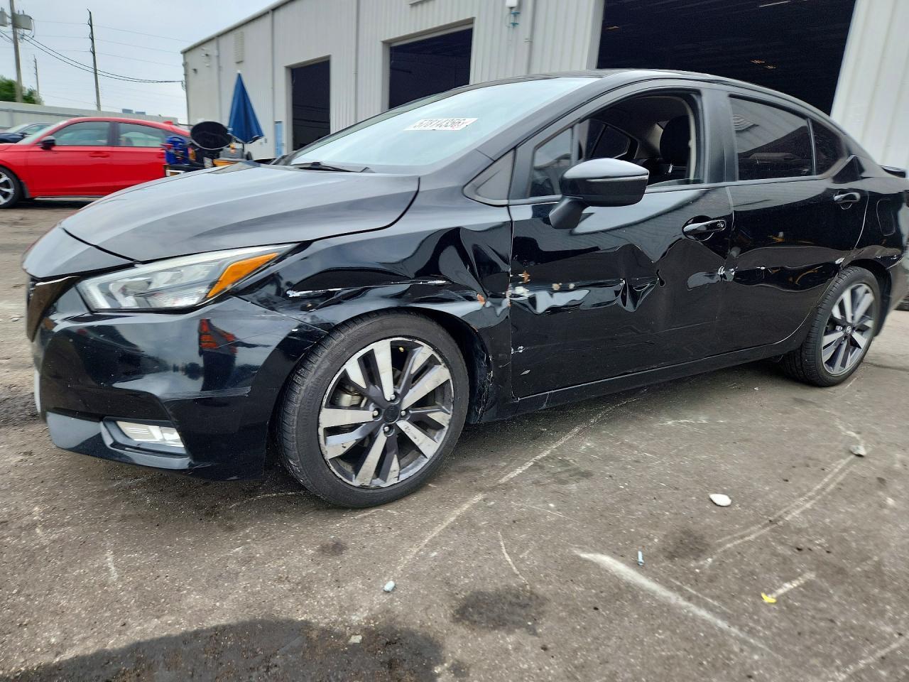 2020 Nissan Versa Sr