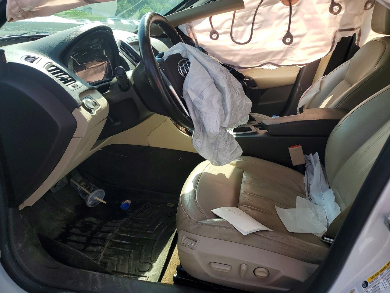 2016 Buick Regal Premium - Image 7