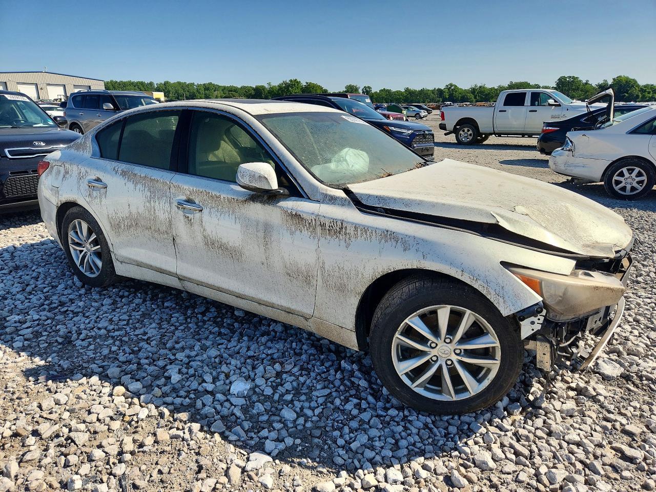 2015 Infiniti Q50 Base - Image 4