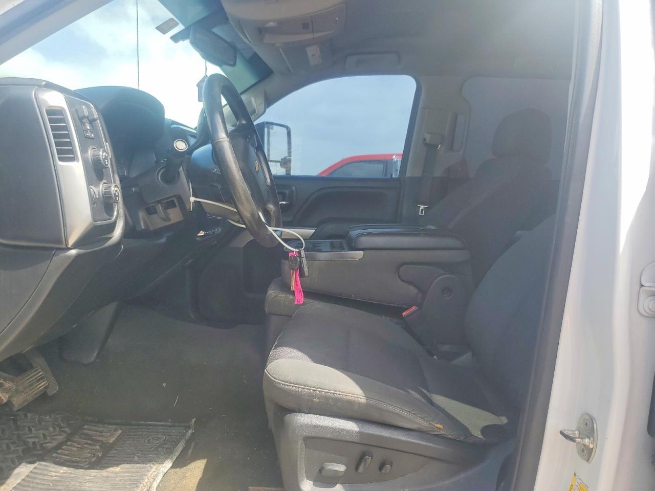2018 Chevrolet Silverado K1500 Lt - Image 7
