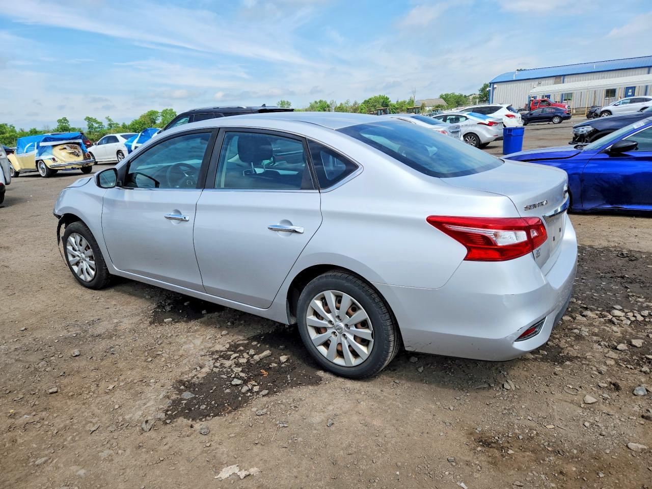 2016 Nissan Sentra S - Image 2