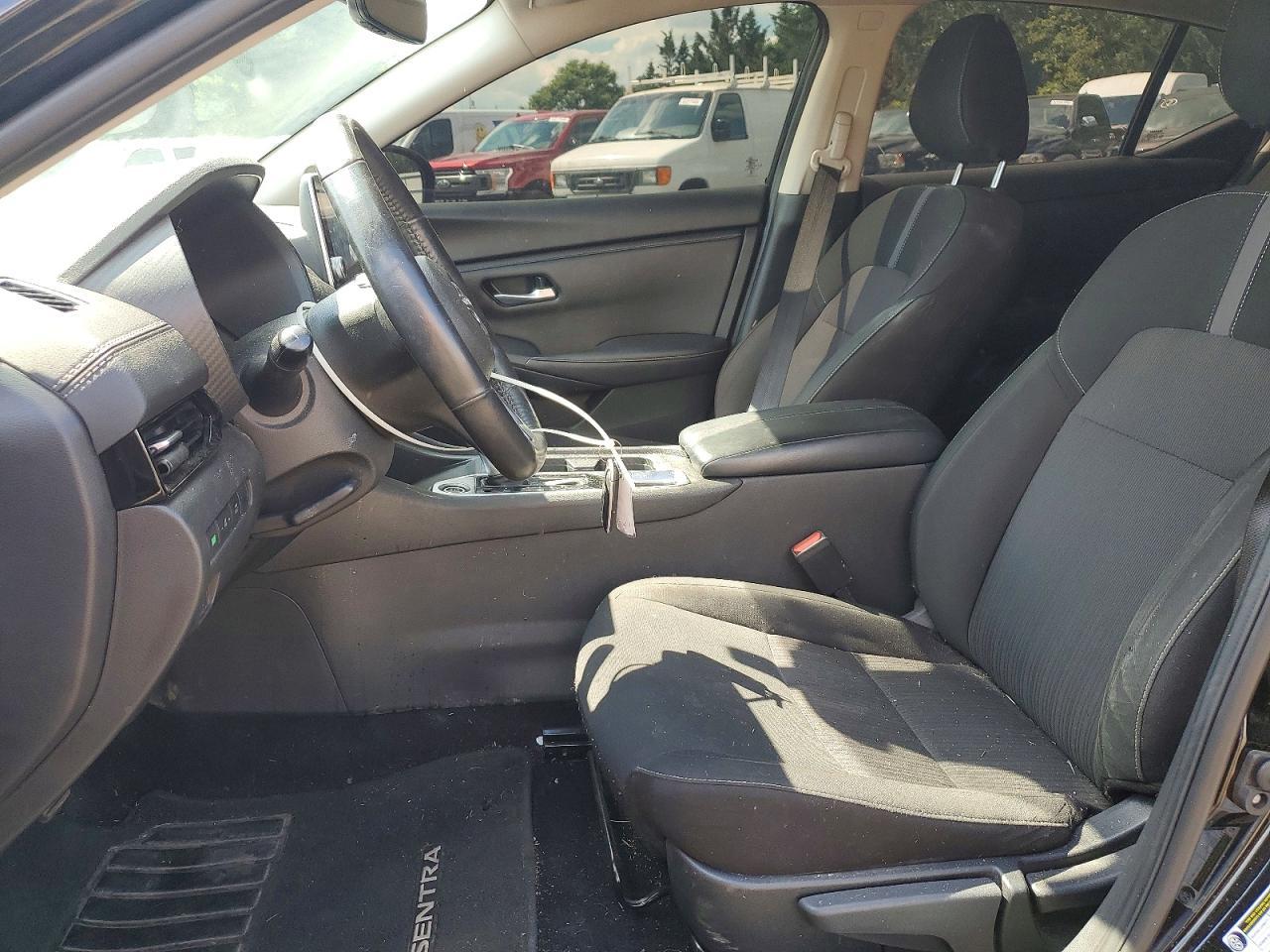 2025 Nissan Sentra Sv - Фото 7