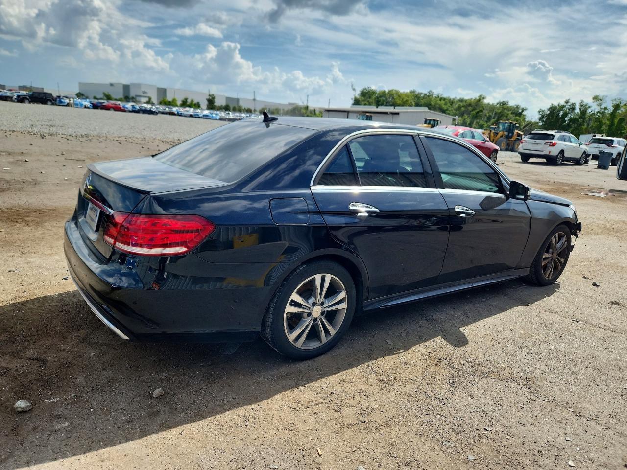 2016 Mercedes-Benz E 350 - Image 3
