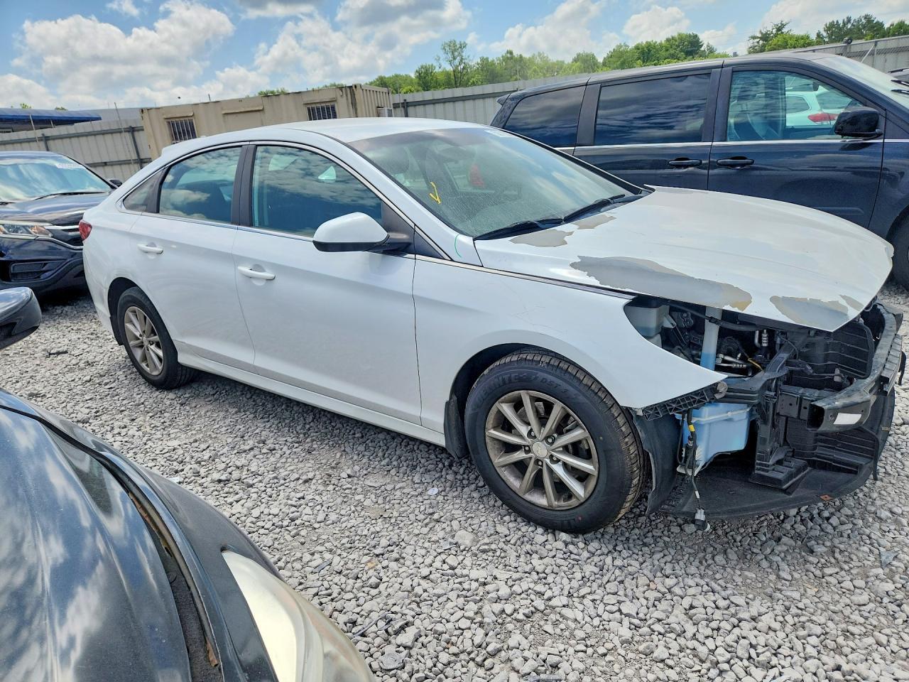 2019 Hyundai Sonata Se - Image 4