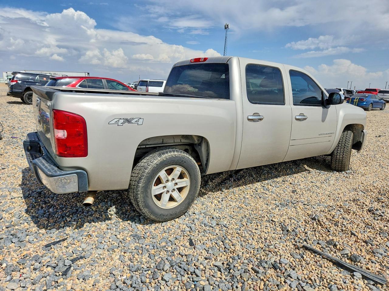 2007 Chevrolet Silverado K1500 Crew Cab - Фото 3