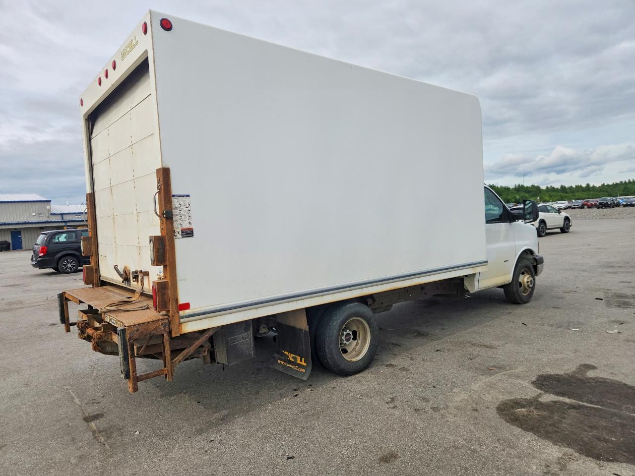 2019 GMC Savana Box Truck ** R & D * Cln Title * Pri Fleet ** - Фото 3