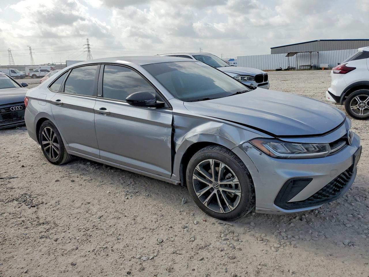 2025 Volkswagen Jetta Sport - Фото 4