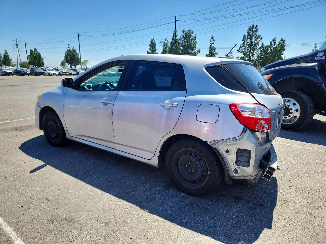2010 Toyota Matrix Base - Image 2