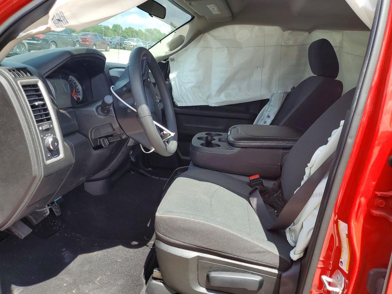 2023 Ram 1500 Classic Tradesman - Фото 7