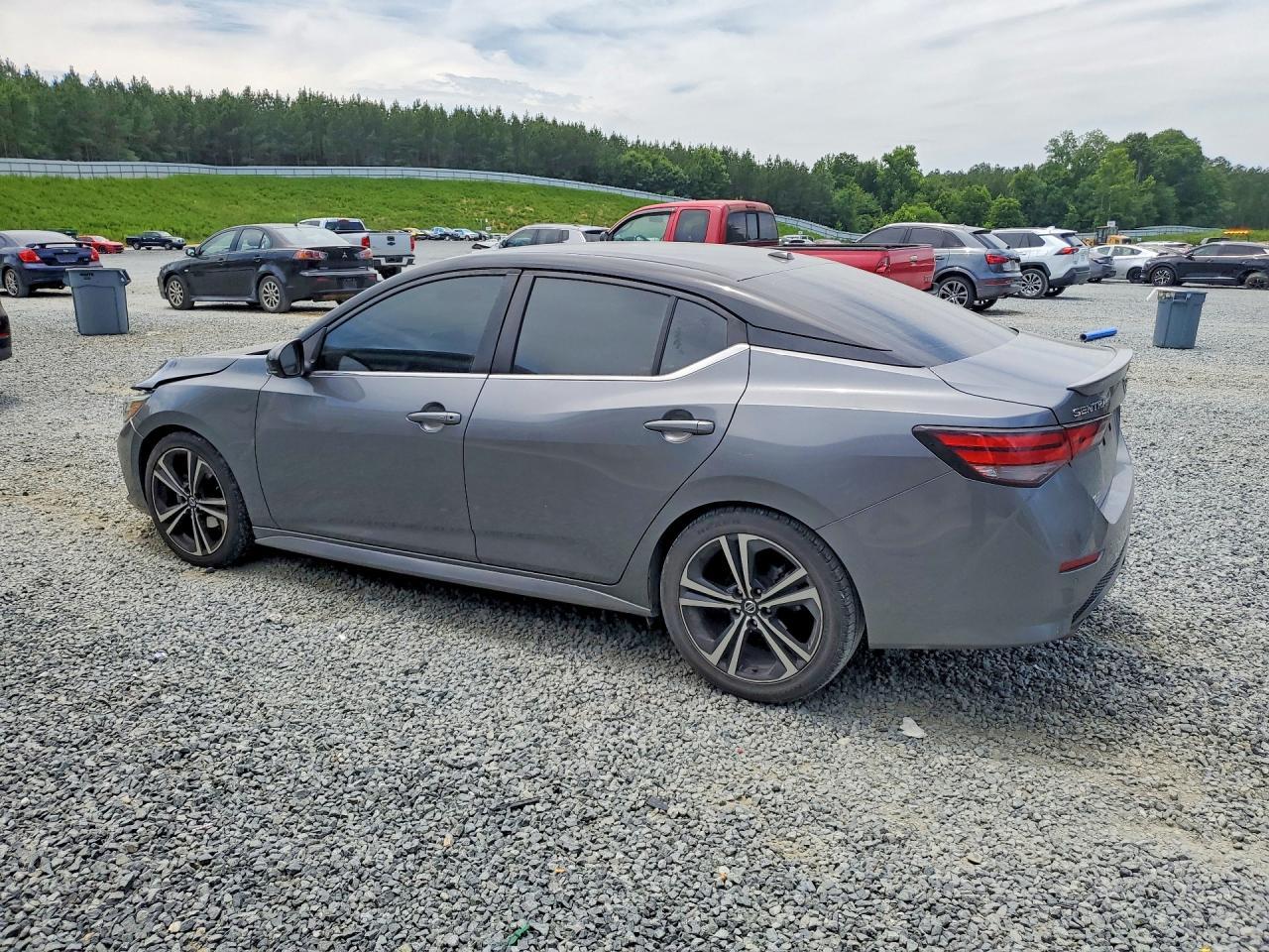 2020 Nissan Sentra Sr - Фото 2