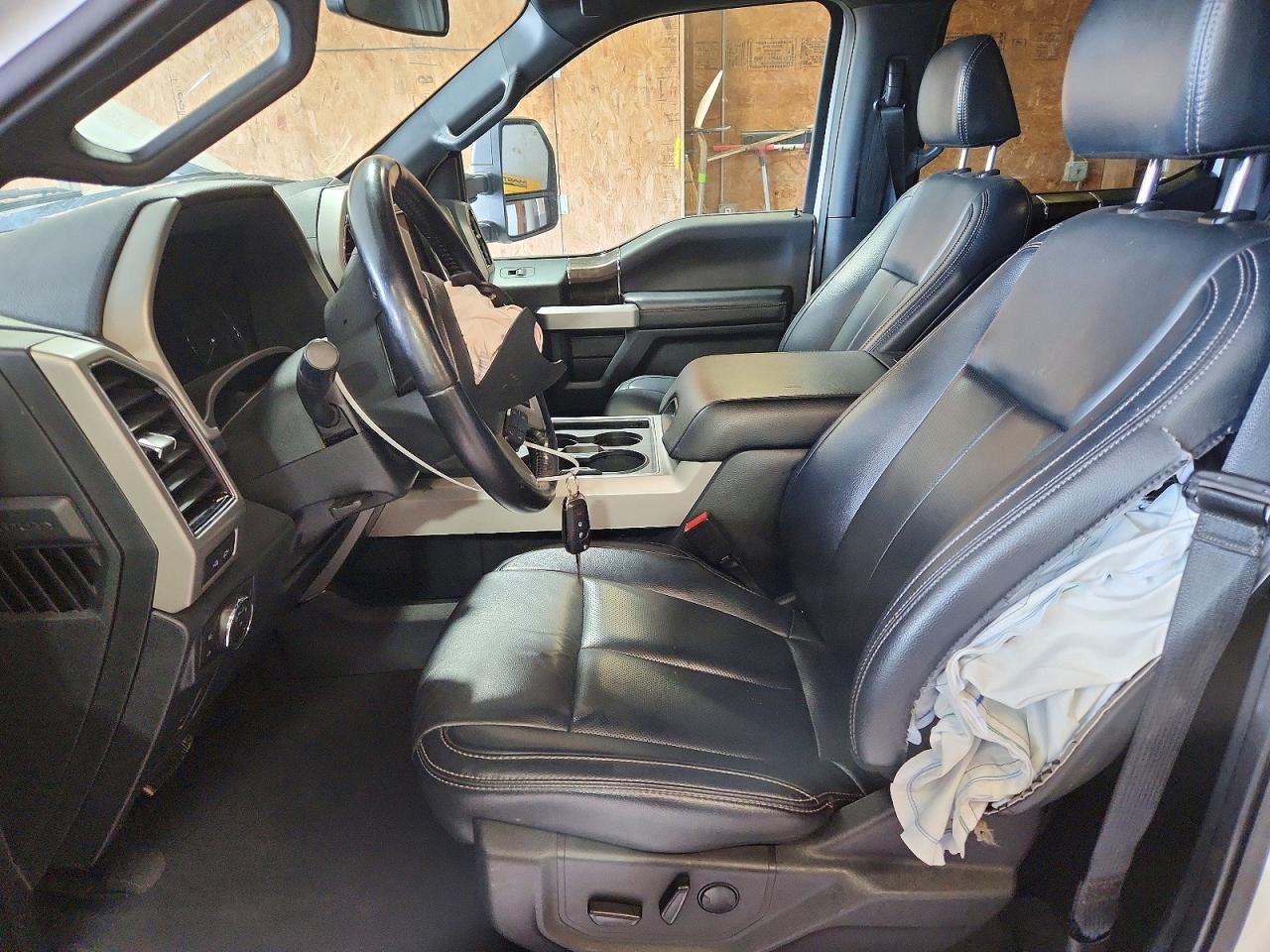 2022 Ford F-250 Super Duty - Фото 7