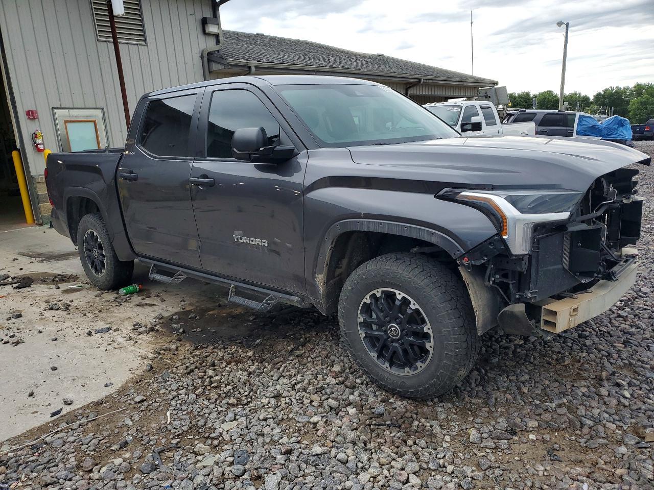 2025 Toyota Tundra Sr5 - Фото 4