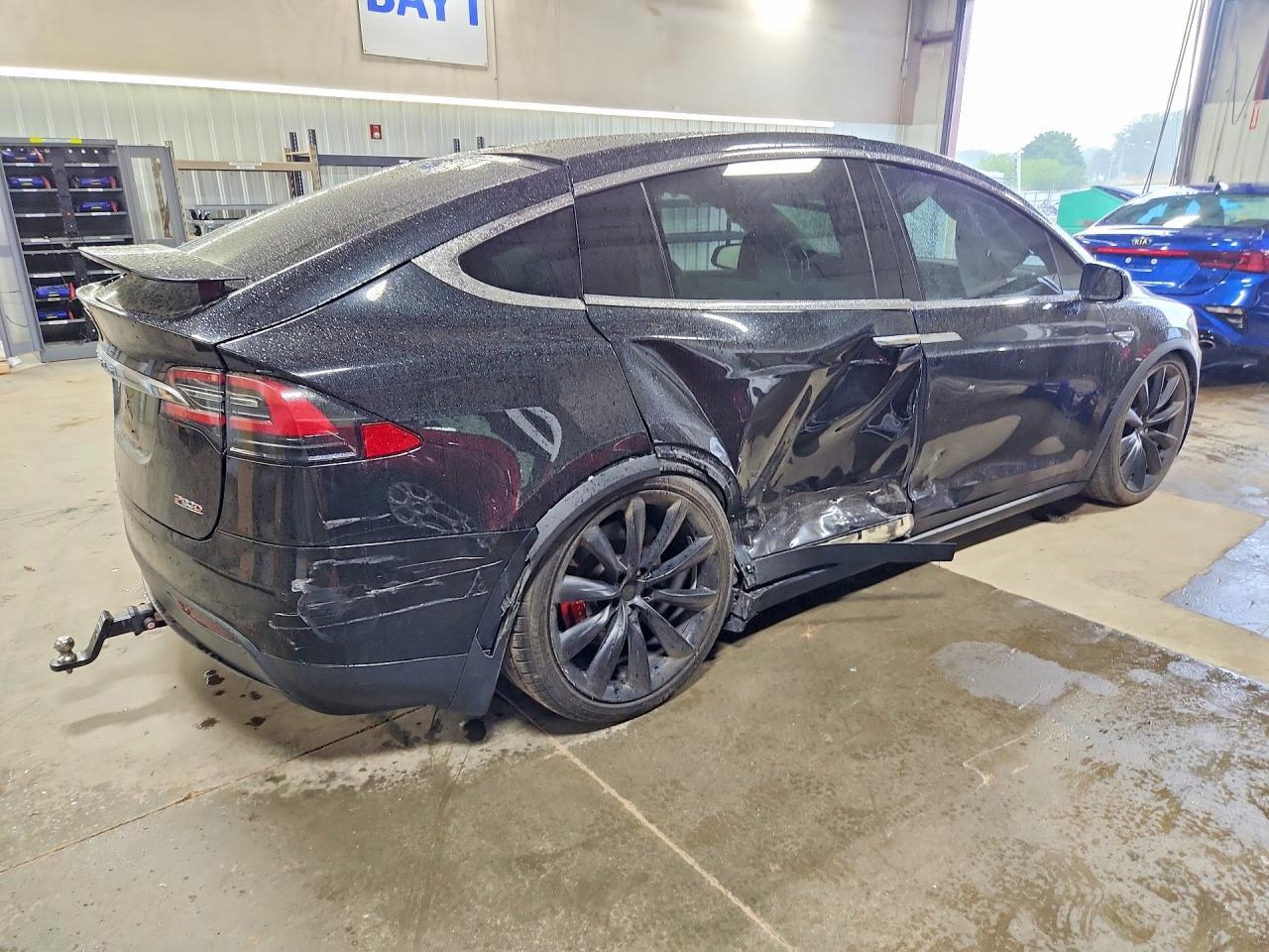 2016 Tesla Model X - Image 3