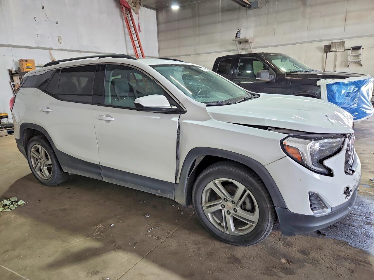 2020 GMC Terrain Sle - Фото 4