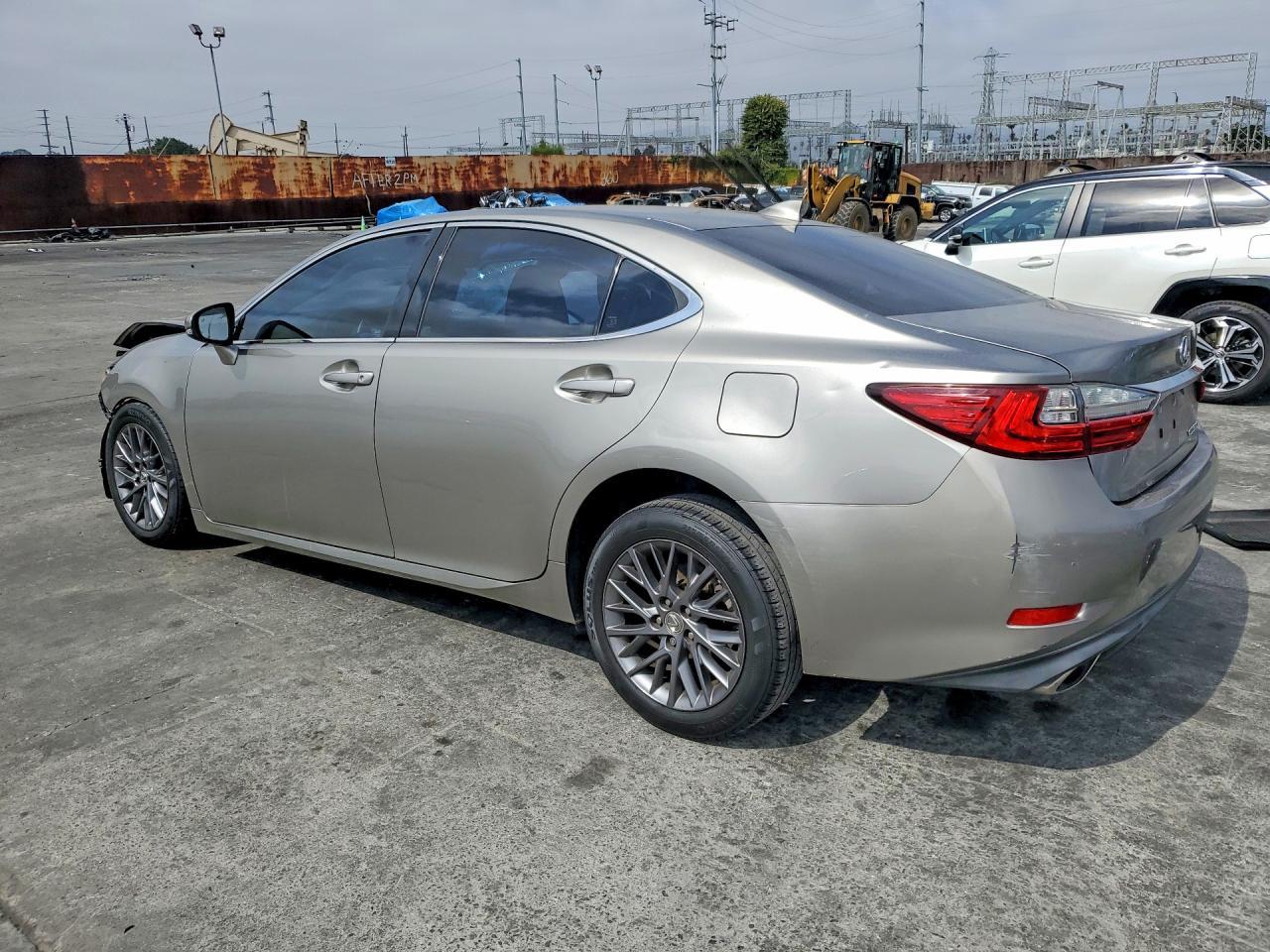 2018 Lexus Es 350 - Фото 2