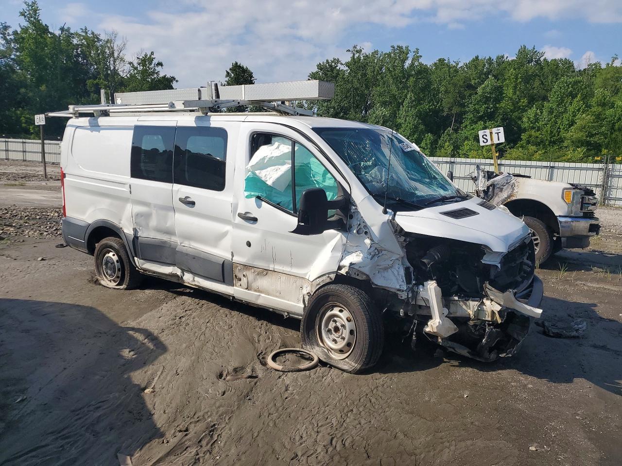 2017 Ford Transit T-250 - Image 4