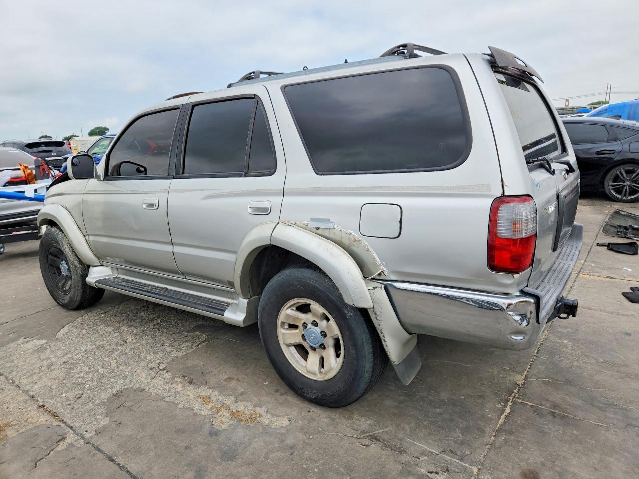 2000 Toyota 4Runner Sr5 - Фото 2