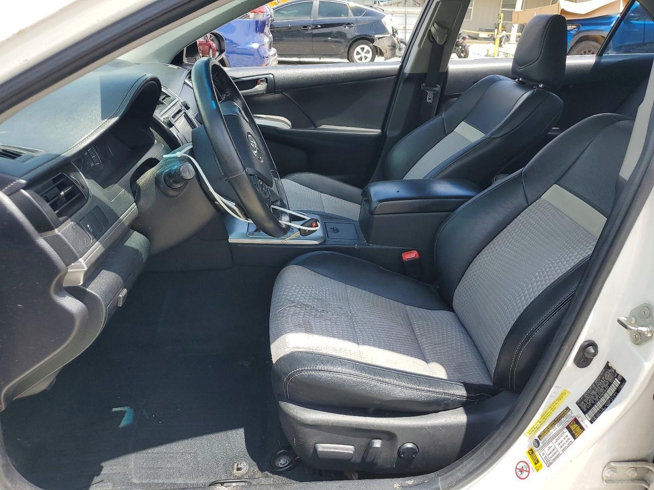 2014 Toyota Camry Se - Фото 7