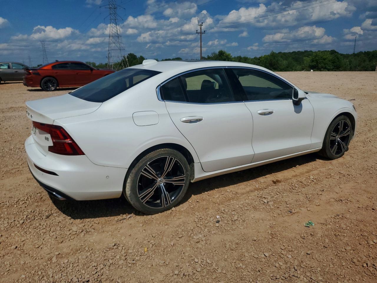 2022 Volvo S60 B5 Inscription - Фото 3