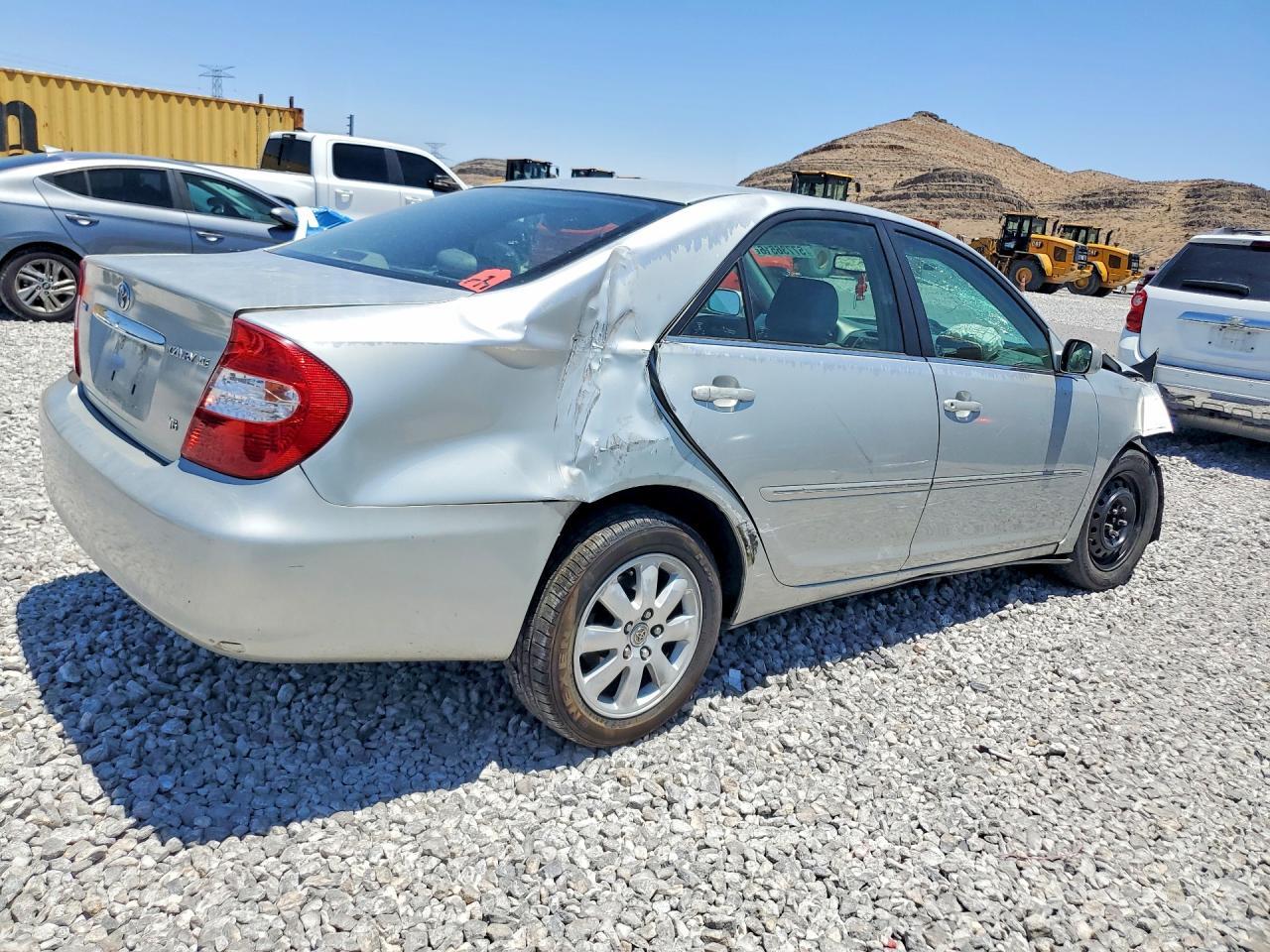 2003 Toyota Camry Xle V6 - Фото 3
