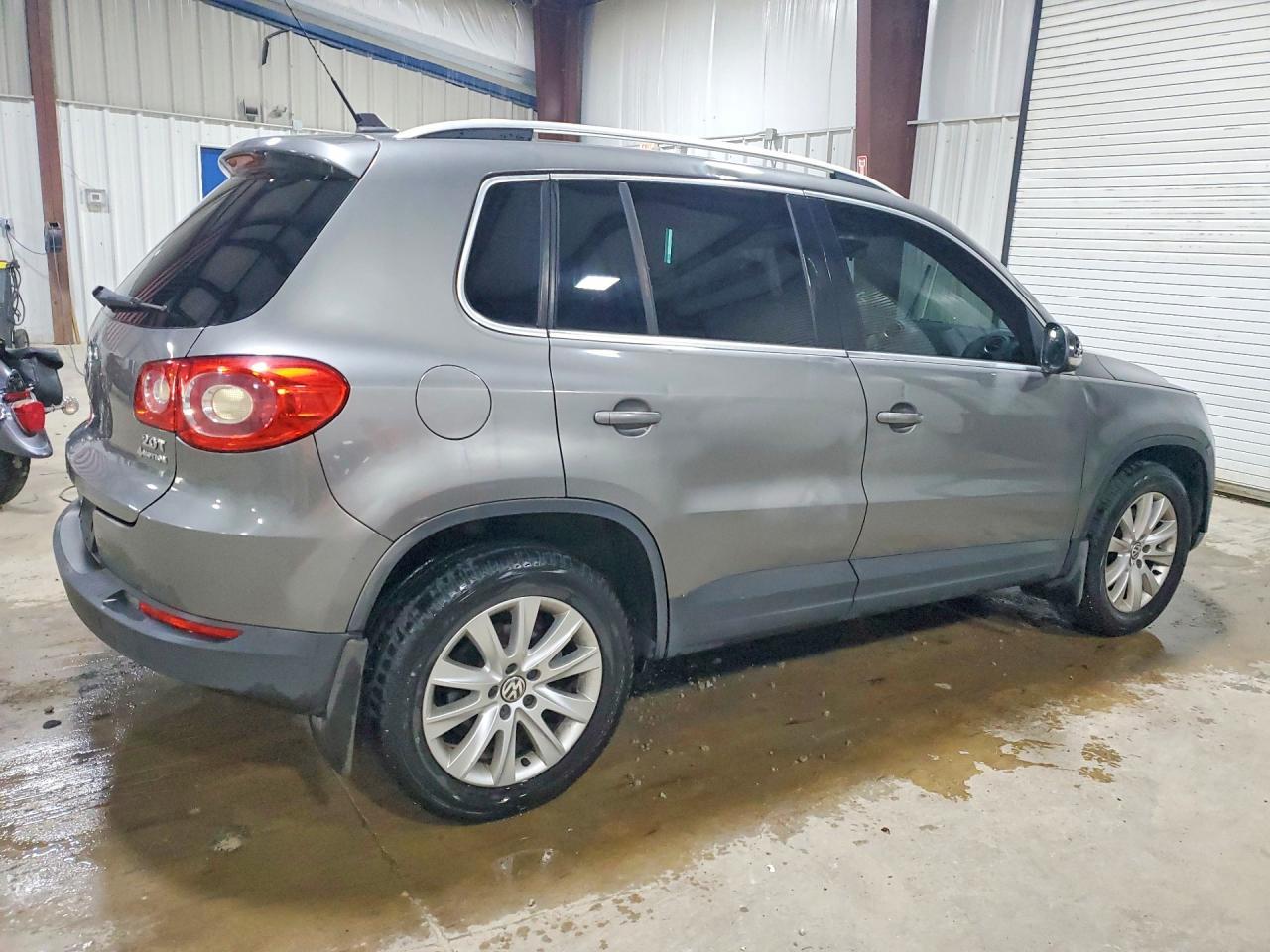 2009 Volkswagen Tiguan Se - Фото 3