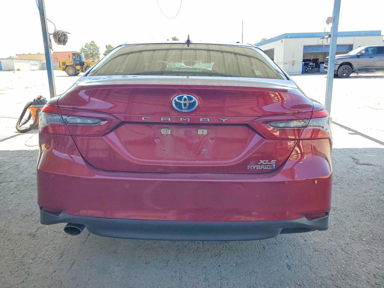 2021 Toyota Camry Xle - Image 6