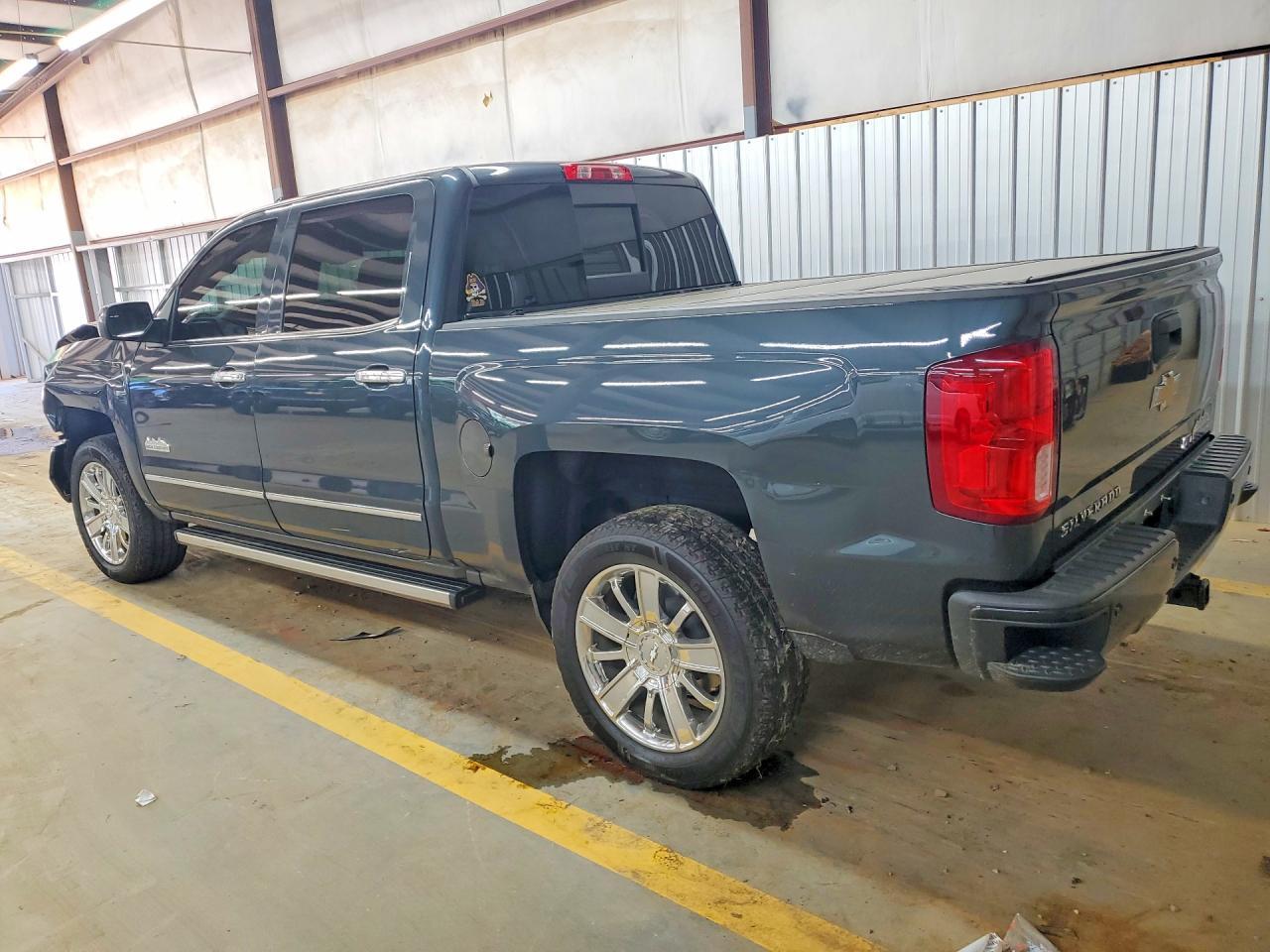 2018 Chevrolet Silverado K1500 High Country - Фото 2