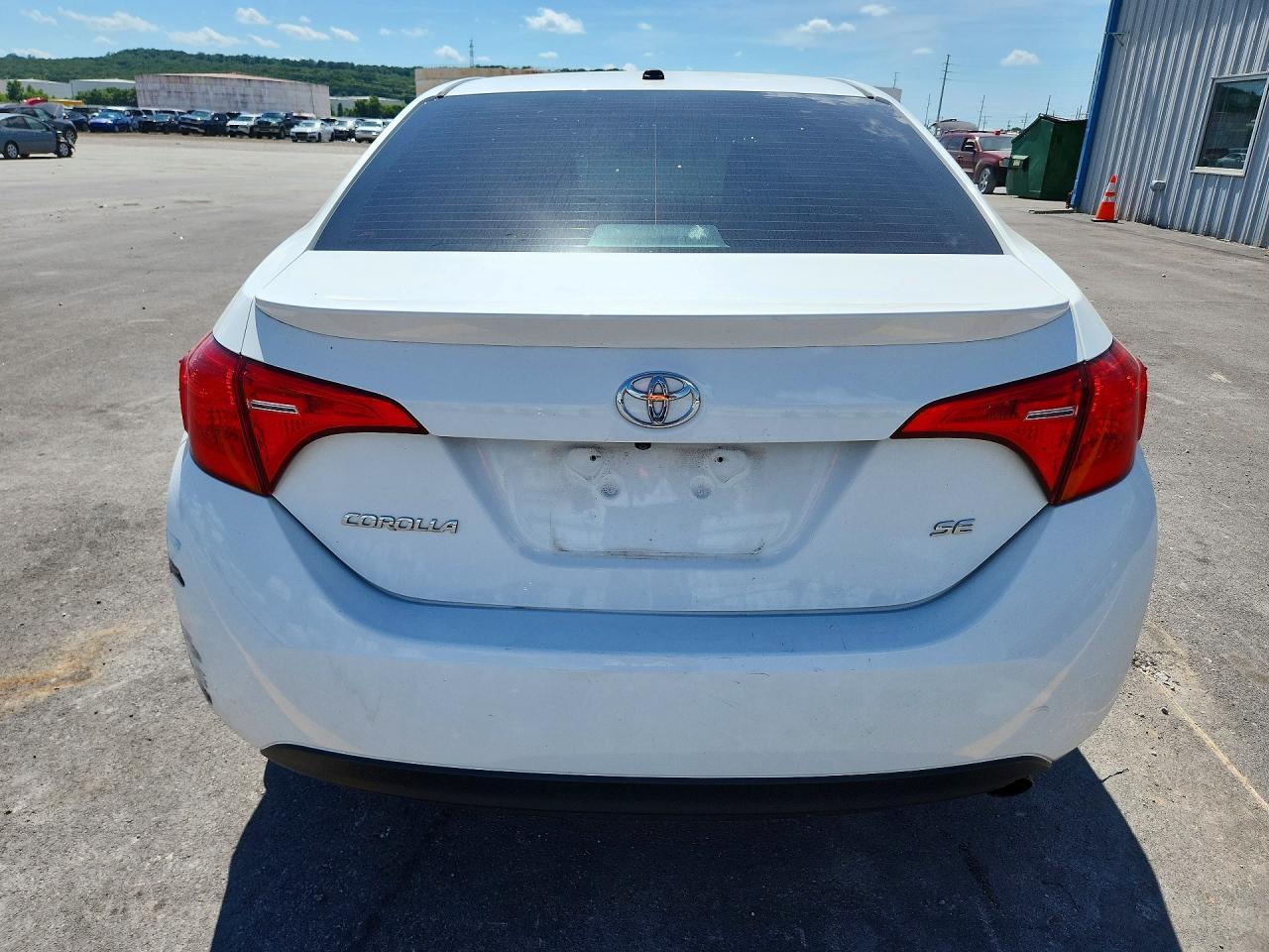 2017 Toyota Corolla Se - Фото 6