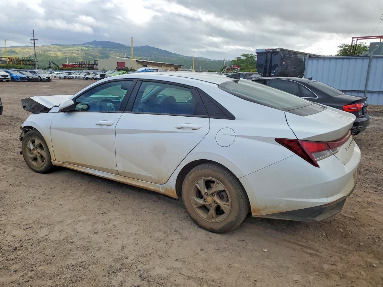 2022 Hyundai Elantra Se - Image 2