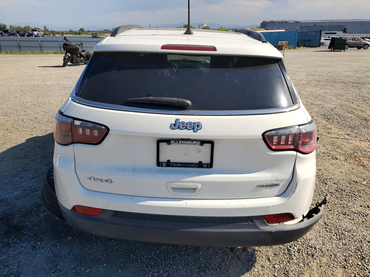 2018 Jeep Compass Latitude - Фото 6