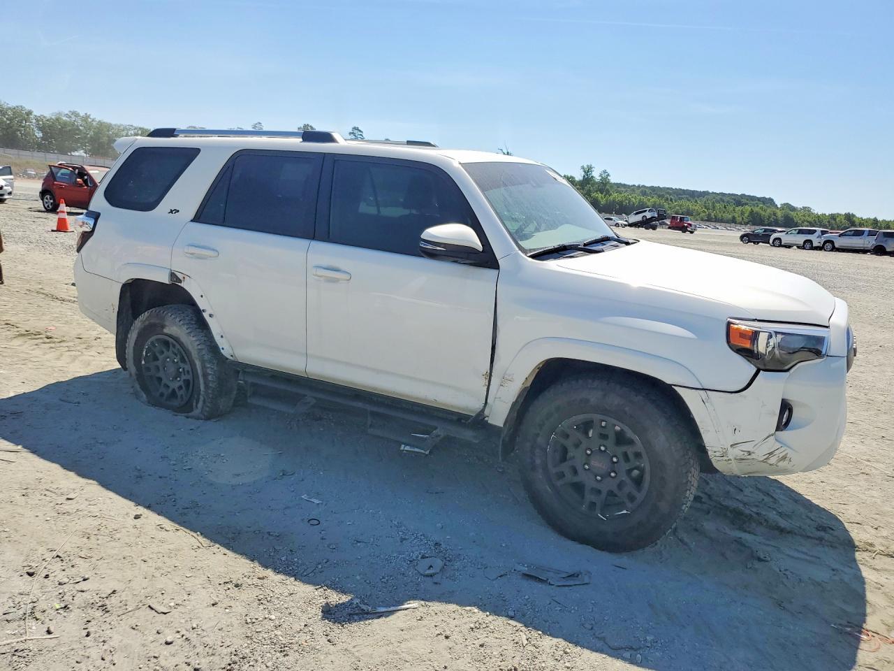 2023 Toyota 4Runner Sr5 Premium - Фото 4