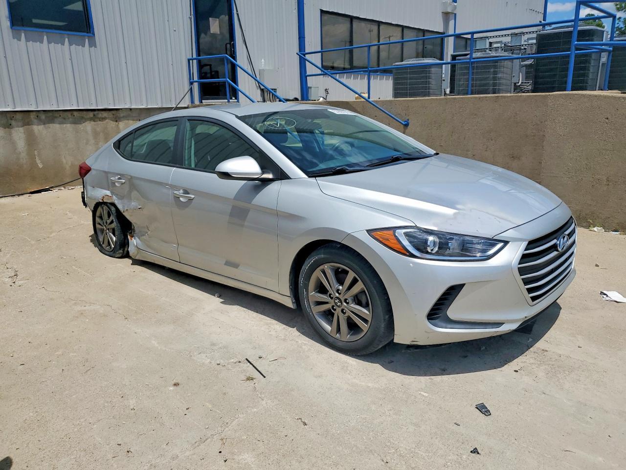 2018 Hyundai Elantra Sel - Фото 4