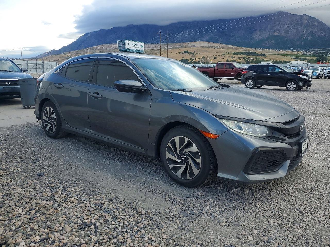 2017 Honda Civic Lx - Image 4
