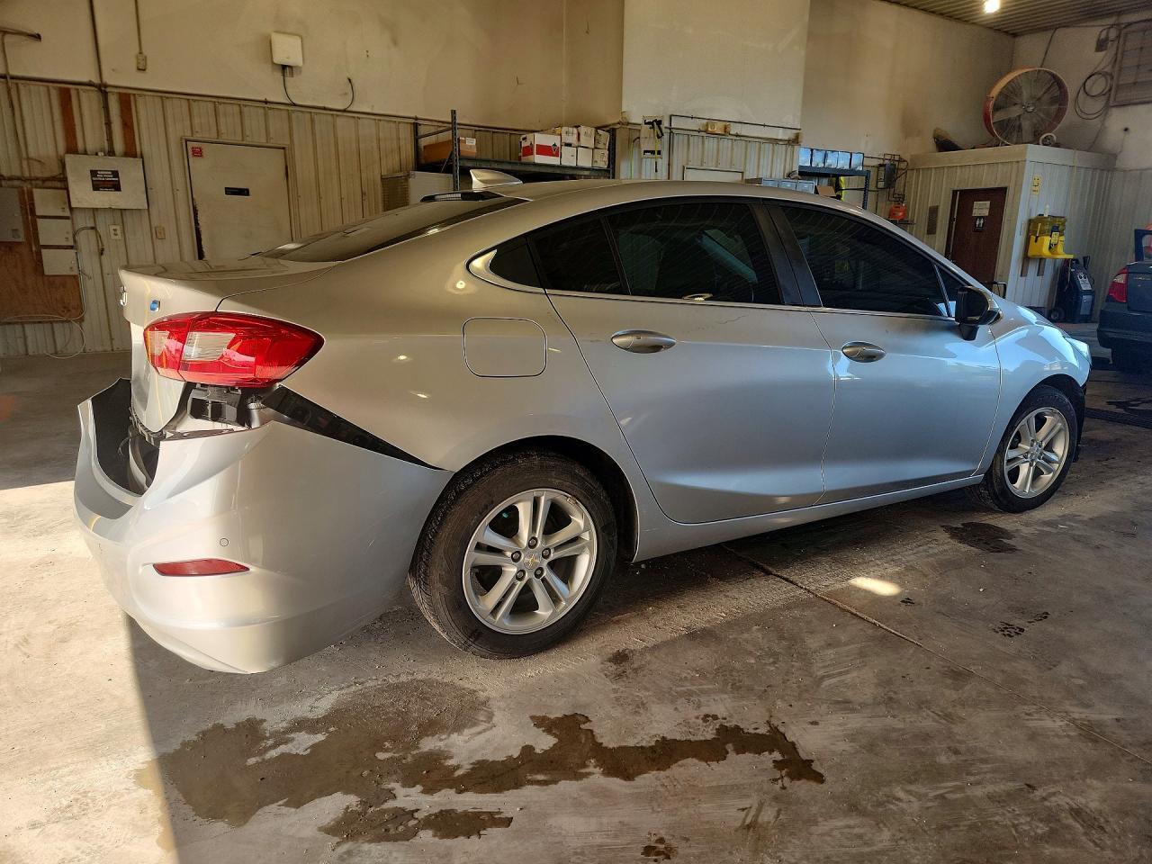 2018 Chevrolet Cruze Lt - Фото 3