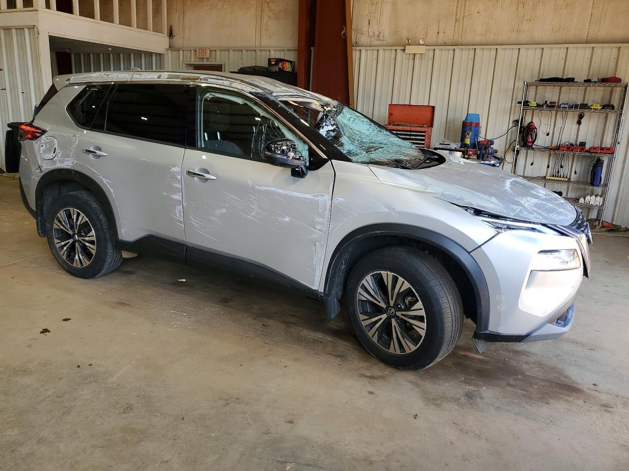 2021 Nissan Rogue Sv - Image 4